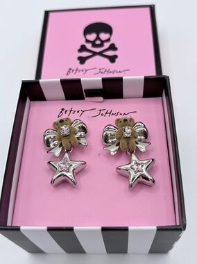 Betsey Johnson Felted Teddy Bear Star Drop Earrings Rhodium Plated Pink Crystal